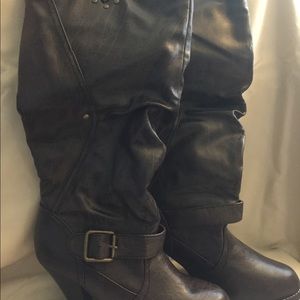 RAMPAGE Brown Leather Boots